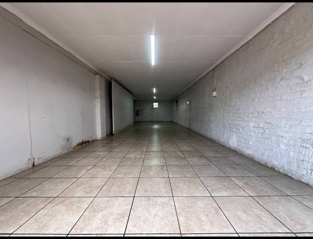 85M² WAREHOUSE TO LET IN HENNOPSPARK